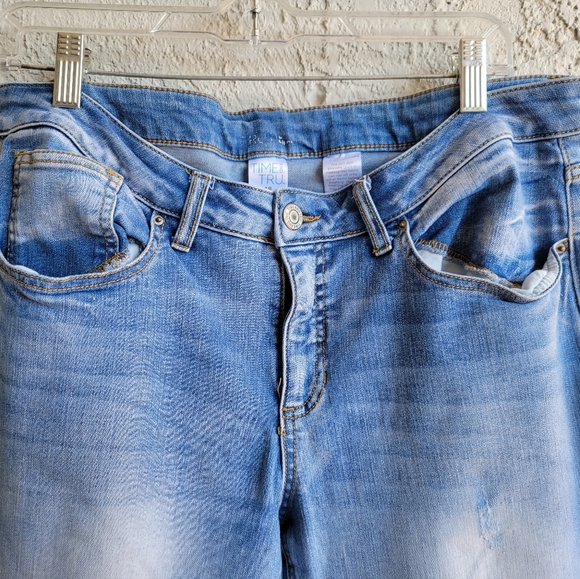 🟣TIME TRU JEANS Size 18 High Rise Stretch Plus Straigh Leg Cut off - Picture 7 of 7